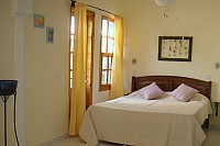 Familienzimmer mit Blick zum schönen Innenhof Familienzimmer mit Blick zum schönen Innenhof